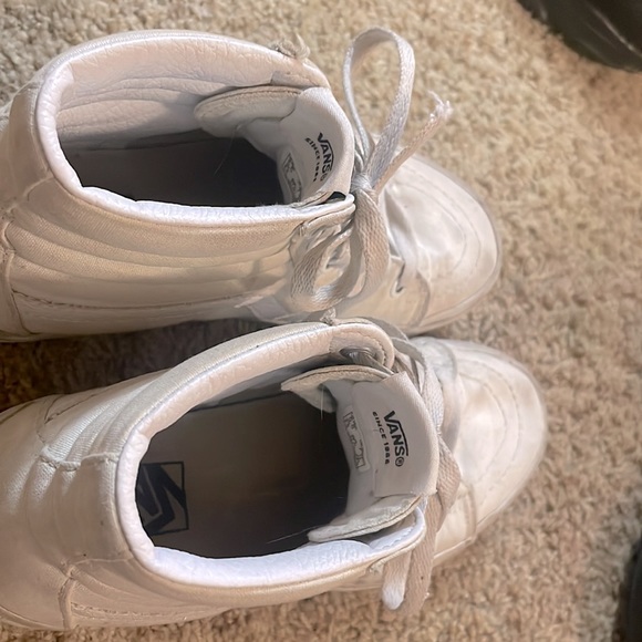 white old skool vans - Picture 3 of 3